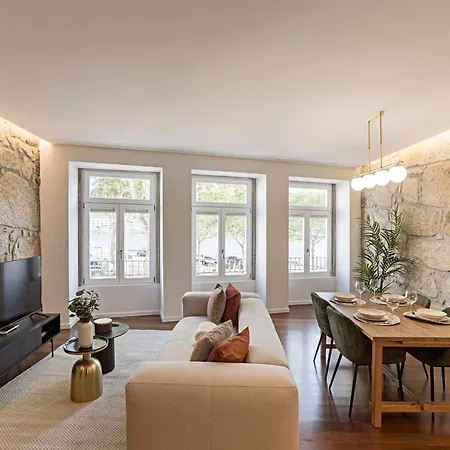 Wonderful 2br Duplex Near River By Lovelystay 公寓