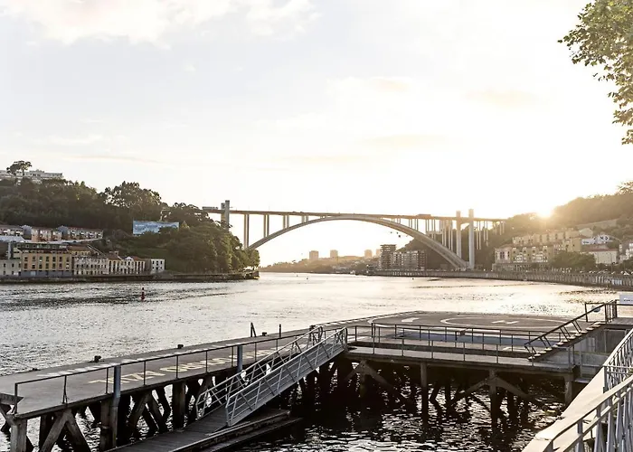 Wonderful 2br Duplex Near River By Lovelystay Porto