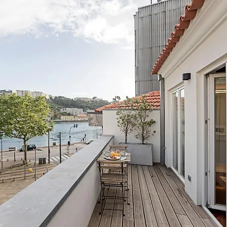 Wonderful 2br Duplex Near River By Lovelystay Apartment *