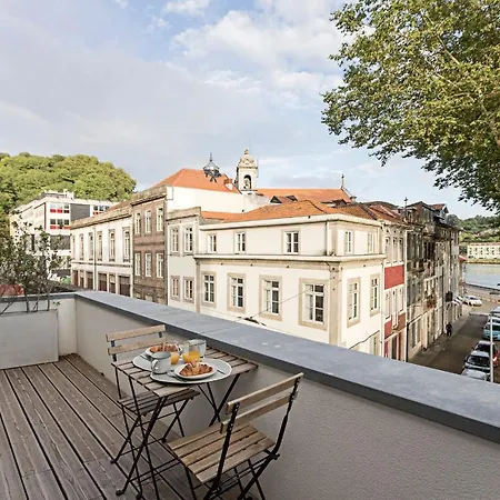 Wonderful 2br Duplex Near River By Lovelystay Appartement *